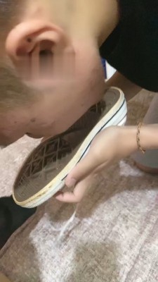 图片[3]_【鬼鬼】帆布鞋丝袜诱惑艺术训练贱狗 bf16012_HD绳艺资源