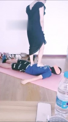 图片[18]_【紫晗】骑马转胯羞辱圈养狗  JS20220702_HD绳艺资源