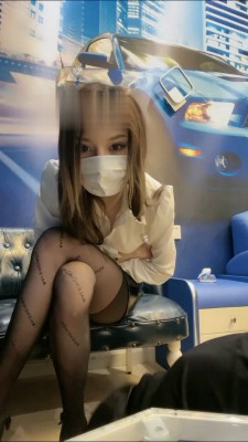 图片[4]_【馨怡s】学生狗第一次被虐待【完整版】 bf16304_HD绳艺资源