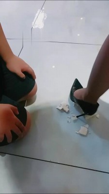 图片[4]_【羽诺】多奴跪下磕头/舔脏鞋 bf16429_HD绳艺资源