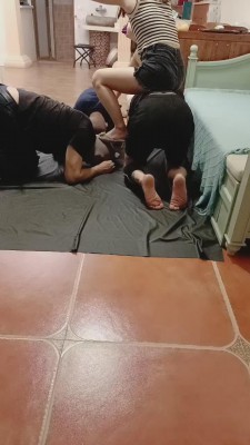 【绯闻王妃】3只贱奴的早餐 bf16502_HD绳艺资源