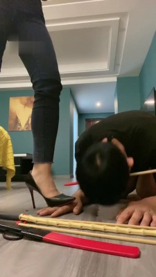 图片[5]_【魅丽S】 夹狗头 打屁股 手 bf16477_HD绳艺资源