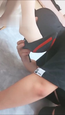 图片[4]_【雪儿】学生S脚下恋足狗【完整版】 bf16393_HD绳艺资源