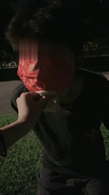 【予涵】夜跑后让贱狗舔脚舔袜 bf16503_HD绳艺资源