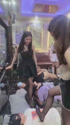 图片[7]_【七月大大】轰趴ktv教女同学们群调狗 bf16664_HD绳艺资源