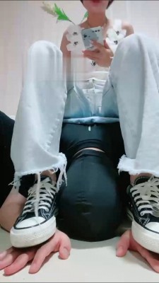 【娜美s】帆布鞋白袜原味羞辱 bf16619_HD绳艺资源