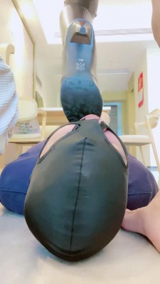 图片[6]_【甜依】过膝长靴裸足深喉舔脚 bf16749_HD绳艺资源