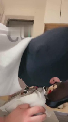 图片[8]_【樱桃大大】网红模特的黑丝高跟脚垫 bf16780_HD绳艺资源