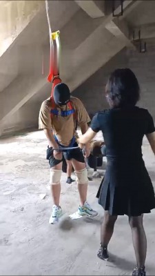 【朱砂痣】精彩-户外工地群调挑战农民工 bf13851_HD绳艺资源