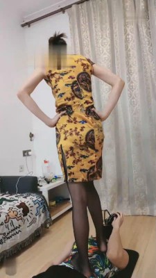 图片[4]_【高难度挑战美学】旗袍女主高难度挑战打肌肉男/踩踏呕吐物 bf16809_HD绳艺资源