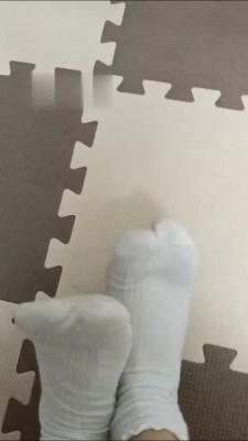 【蟹宝】臭白袜羞辱闺蜜 bf16828_HD绳艺资源