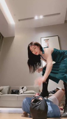 图片[11]_【风吟殿下】JK小姐姐+长靴踩踏踢打 bf16821_HD绳艺资源