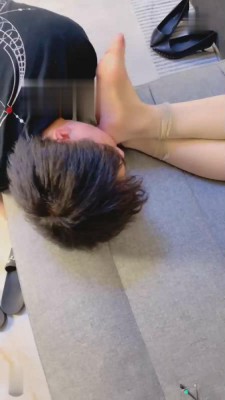 图片[5]_【冷凝大大】女老板高跟踢打虐下属 bf13861_HD绳艺资源