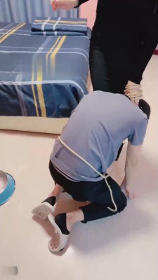 图片[6]_【夏娃】继母把狗儿子圈养在家虐 bf13932_HD绳艺资源