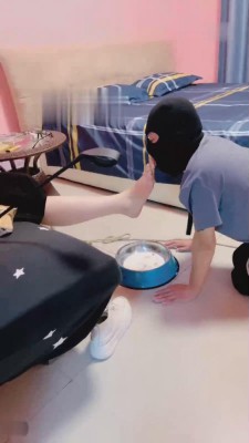 图片[8]_【夏娃】继母把狗儿子圈养在家虐 bf13932_HD绳艺资源