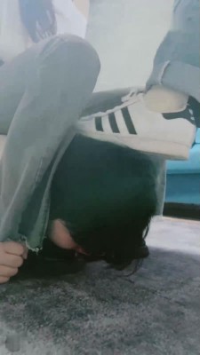 图片[11]_【狗哥】多位清纯学生主臭鞋臭袜羞辱 bf13930_HD绳艺资源