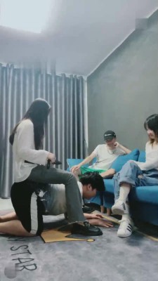 图片[12]_【狗哥】多位清纯学生主臭鞋臭袜羞辱 bf13930_HD绳艺资源