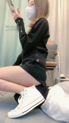 图片[4]_【希希子】耳光帆布鞋羞辱 bf13905_HD绳艺资源