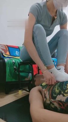 图片[10]_【高难度挑战美学】长靴脏臭白袜羞辱狗 bf17025_HD绳艺资源