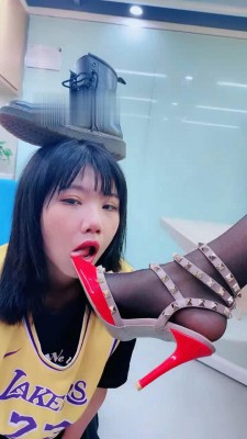 图片[8]_【美离子】办公室调漂亮女奴舔脚 bf17070_HD绳艺资源