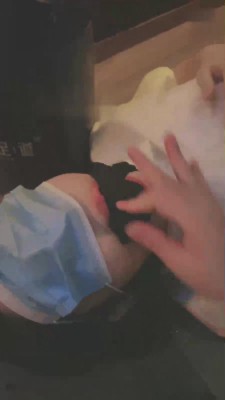 图片[5]_【貂蝉】当着服务员面让狗舔脚 bf17242_HD绳艺资源