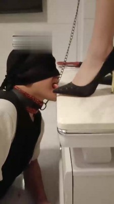 图片[9]_【沐琪大小姐】绳艺技巧艺术高跟踩虐 bf17285_HD绳艺资源