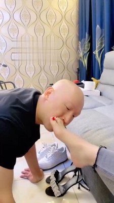 图片[3]_【冷凝大大】踩踏踢踹木乃伊恋足狗 bf17274_HD绳艺资源