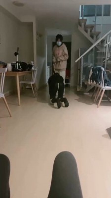 【小软】素人妹妹粉色棉袜辱狗 bf20151_HD绳艺资源