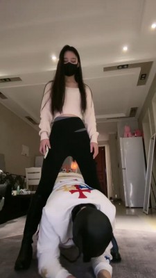 【猫神大人】长靴威严蹂躏地毯 bf20179_HD绳艺资源