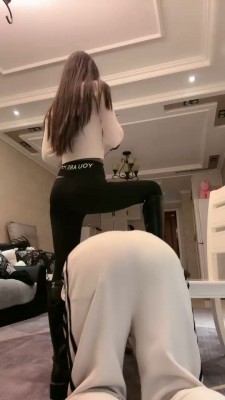 图片[6]_【猫神大人】长靴威严蹂躏地毯 bf20179_HD绳艺资源