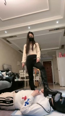 图片[7]_【猫神大人】长靴威严蹂躏地毯 bf20179_HD绳艺资源