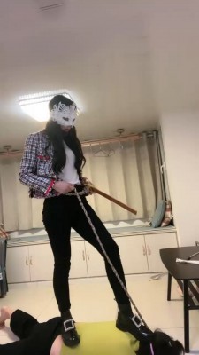 图片[2]_【妆主大大】原味白船袜辱母狗【完整版】 bf20228_HD绳艺资源