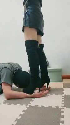 图片[4]_【九歌】长靴肉丝踩虐狗 bf20222_HD绳艺资源