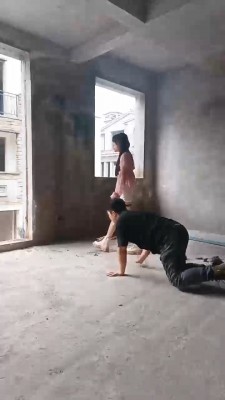 【安琪】烂尾楼强迫两兄弟做狗 bf20306_HD绳艺资源