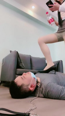 图片[4]_【缘彼大大S】踢扇抽打挑战贱狗（压缩版） bf20390_HD绳艺资源