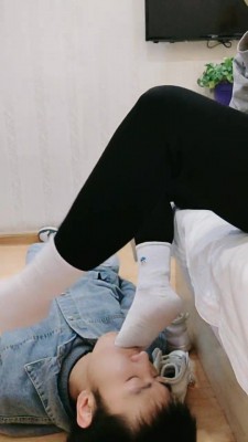 图片[8]_【辣姐S】小白鞋棉袜窒息羞辱贱狗 bf20388_HD绳艺资源