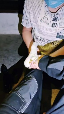 【温莎】深夜户外遛狗【续集】 bf20532_HD绳艺资源