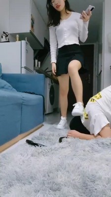 图片[5]_【嘉妮】极限踩踏/磕头/耳光/蹦迪 bf20472_HD绳艺资源