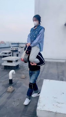 图片[4]_【辣妈S】运动女神阳台遛狗 bf20581_HD绳艺资源