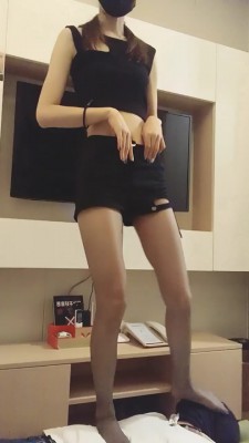 图片[5]_【美娜】御姐全体重踩踏【完整版】 bf20612_HD绳艺资源