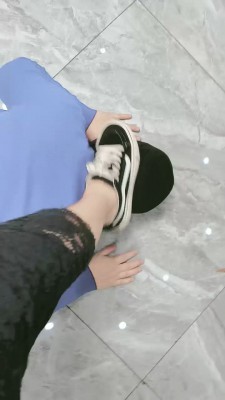 图片[6]_【微普】艺术绳艺学员闻臭鞋 bf20746_HD绳艺资源