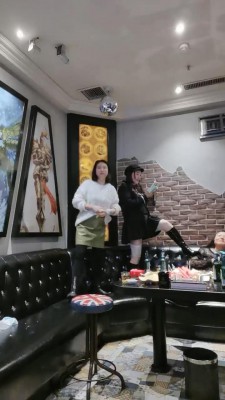 图片[3]_【乐爷】三姐妹KTV玩游戏 bf20775_HD绳艺资源