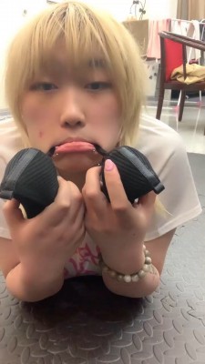 图片[5]_【汤汤】背着主人舔鞋的下场【双视角】 bf20724_HD绳艺资源