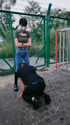 图片[5]_【高难度挑战美学】长靴重度虐打猥琐保安 bf20697_HD绳艺资源