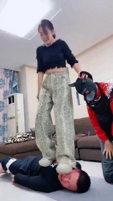 【麋鹿银儿】素人S酒后戏耍狗 bf20713_HD绳艺资源