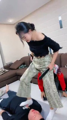 图片[8]_【麋鹿银儿】素人S酒后戏耍狗 bf20713_HD绳艺资源