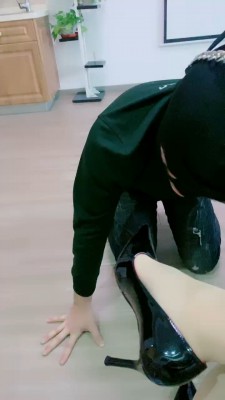 图片[4]_【缘彼大大】高跟恋足踩踏 bf20849_HD绳艺资源