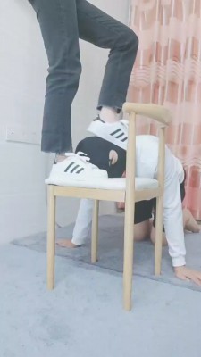 图片[2]_【灵竹】小白鞋踩踏/清理鞋底 bf20377_HD绳艺资源