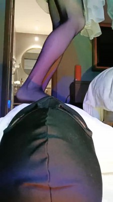 图片[4]_【米小唐】黑丝脚下的修狗 bf20442_HD绳艺资源