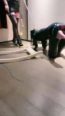 【双子姬】虐待人形犬女奴 bf20520_HD绳艺资源